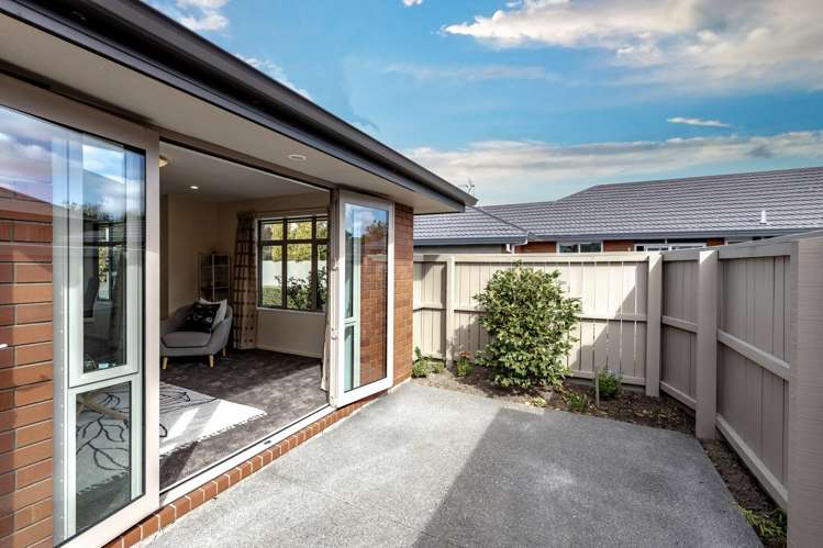 1/36 Tuckers Road Redwood_15