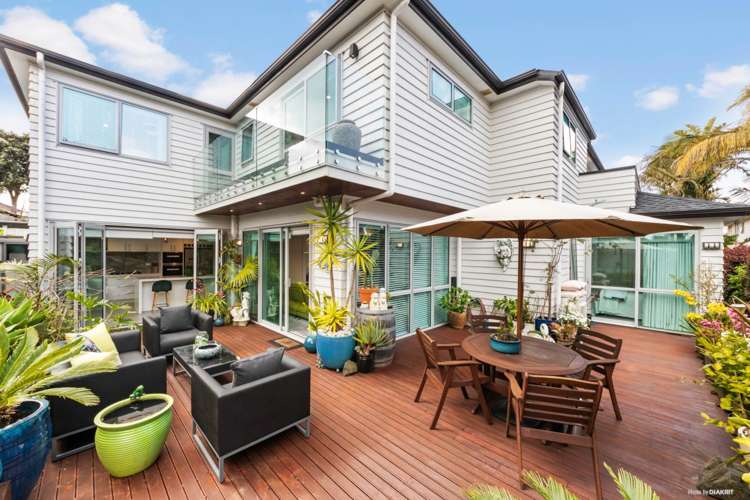 54 Jandell Crescent Bucklands Beach_22