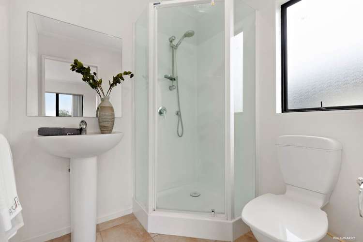 46 Basra Drive Henderson_13