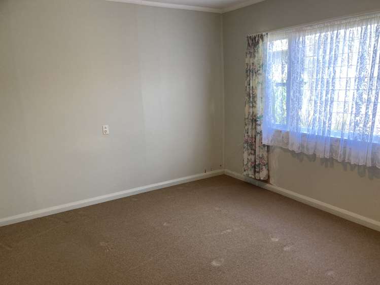 42 Blake Street Waitara_6