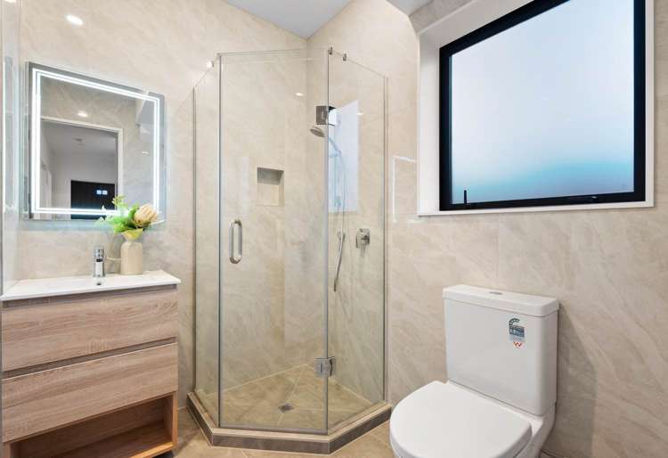 1/11 Huia Road Point Chevalier_10