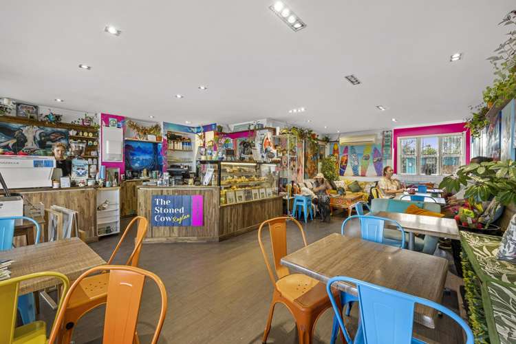 12 Bow Street Raglan_10