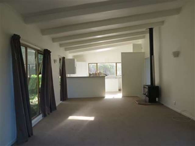 31 Elliston Crescent Stanmore Bay_1