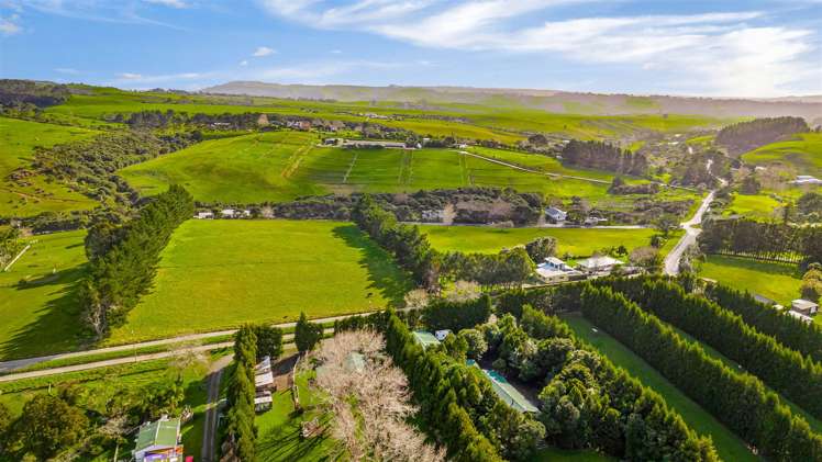 192 Muriwai Valley Road Muriwai_40