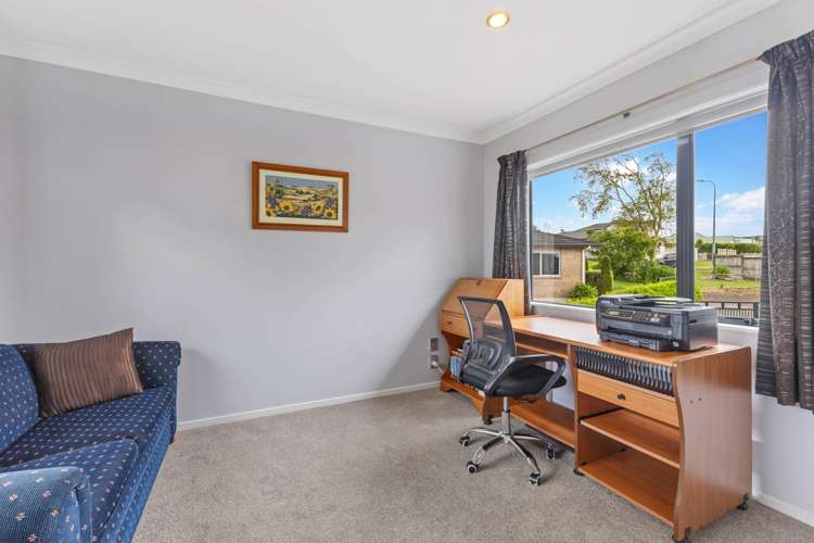 246 Hill Road The Gardens_12