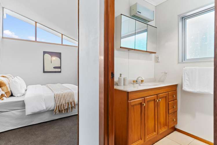 24 Noeleen Street Glenfield_10