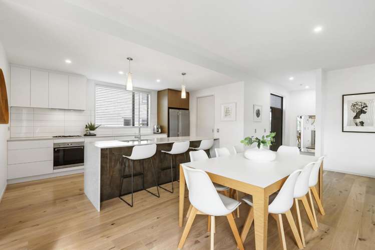 13 Inglewood Street Wai O Taiki Bay_5