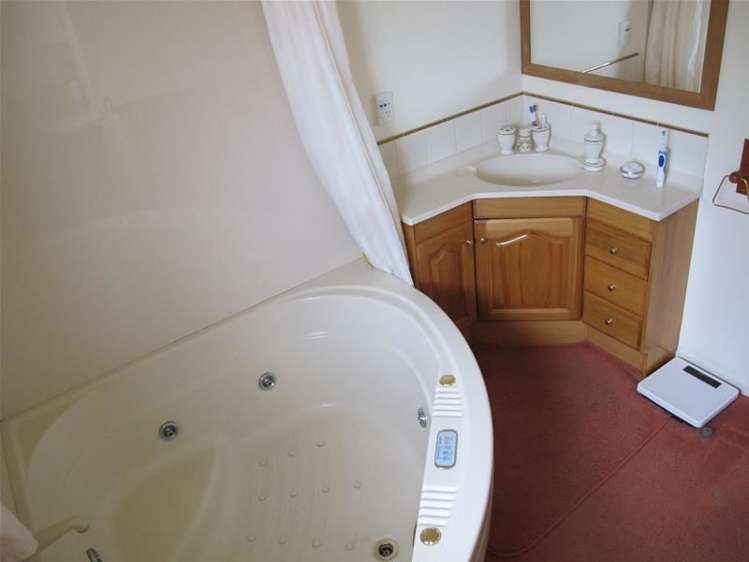 174 Main South Road Green Island_9