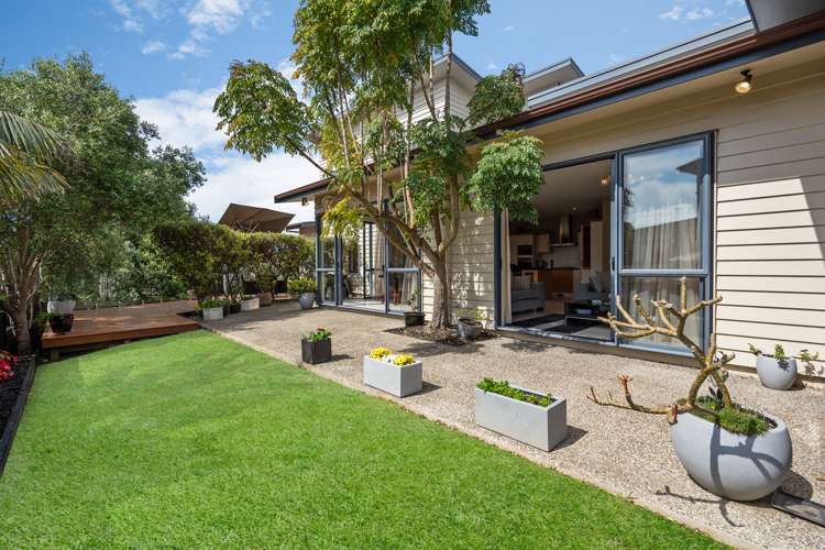 33 Pine Harbour Parade Beachlands_15