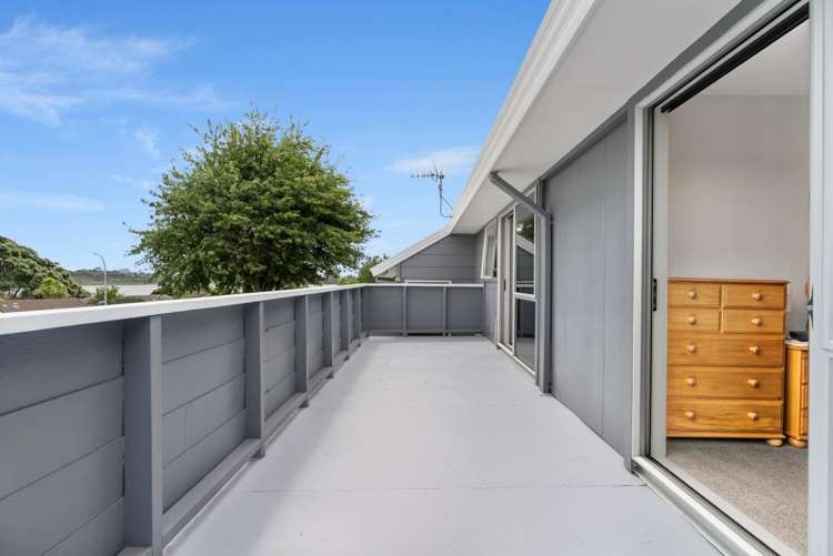 86 James Cook Drive Welcome Bay_12