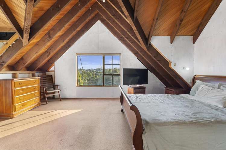 18 Valley Road Northcote_10