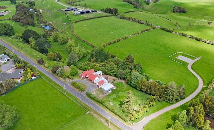 203 Fergusson Road Halcombe_31