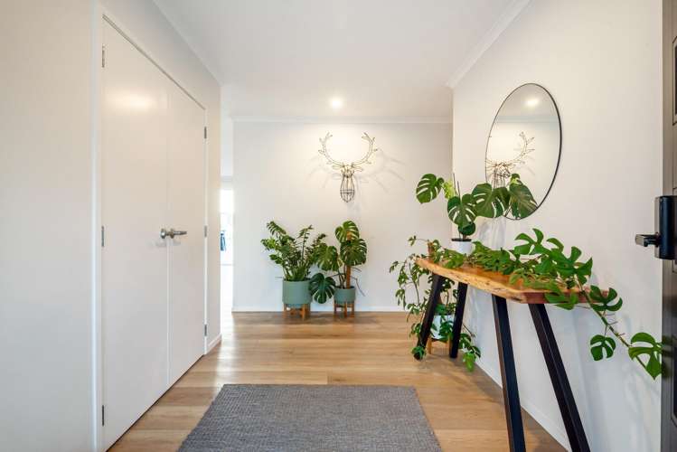 9 Awatiro Drive Kaukapakapa_24