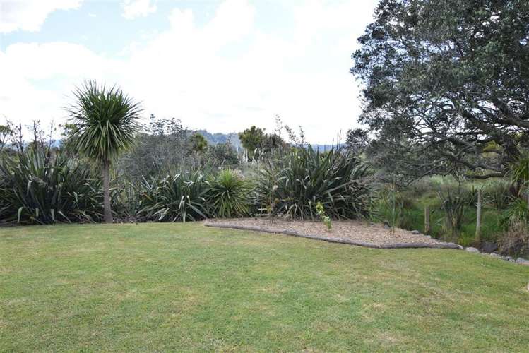 151 Ocean Beach Road Tairua_18