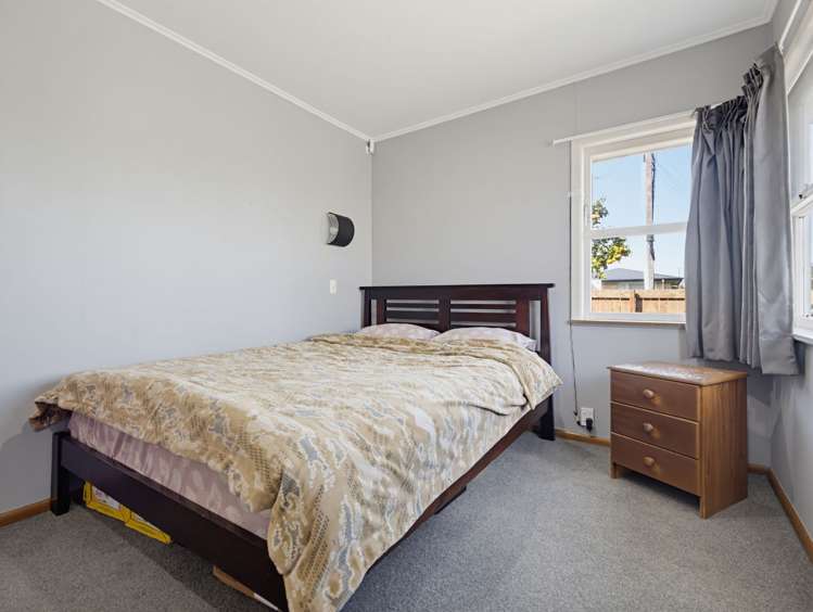 25 Coleridge Drive Enderley_8