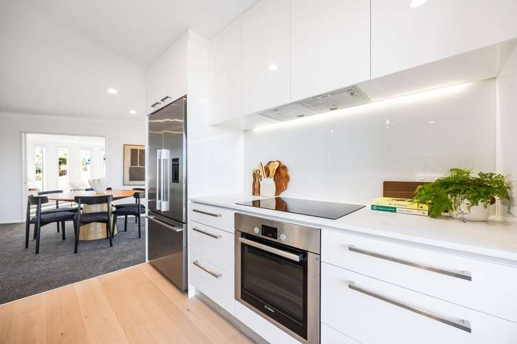 1/29A Seaview Road Castor Bay_8