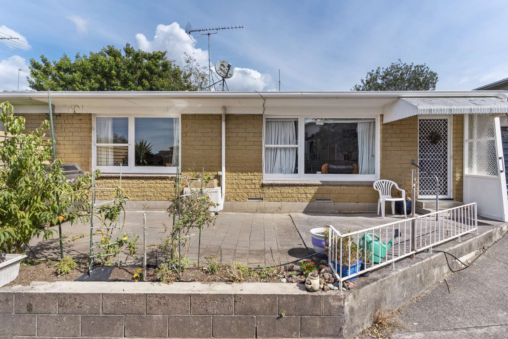 2/12 Quona Avenue Mount Roskill_0