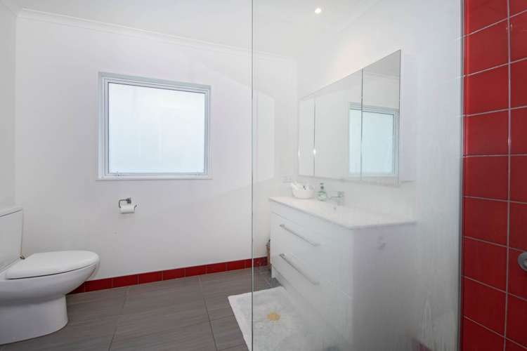 46 Beach Road Onerahi_9