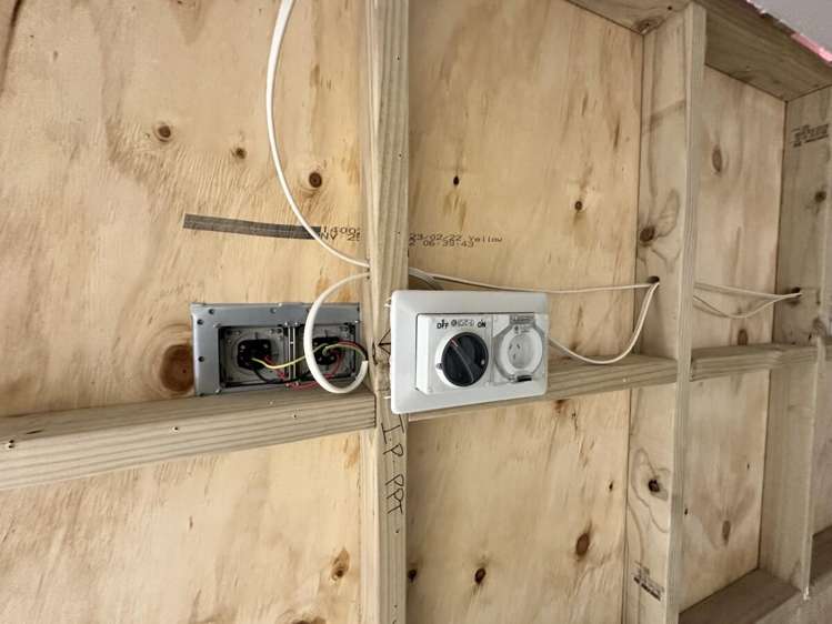 2/108 Railside Avenue Henderson_6