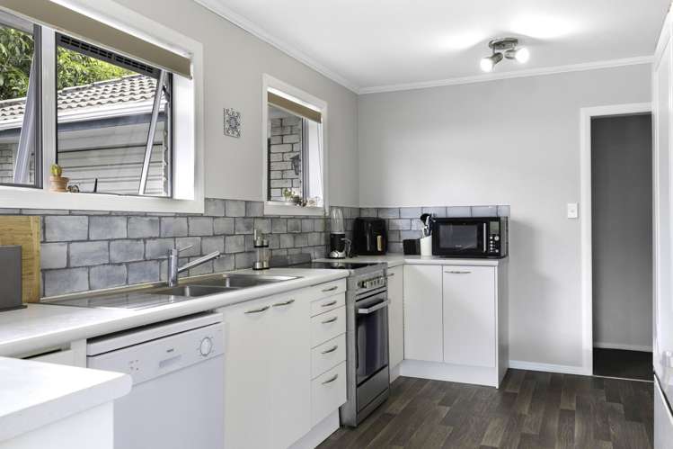 11 Te Hatepe Avenue Central_2