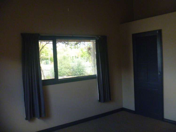 136 Hazlett Street Clyde_8