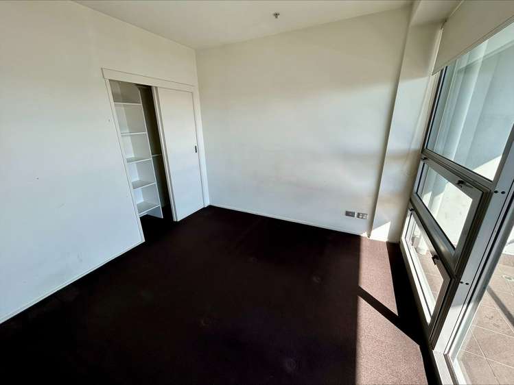 608/2 Beach Road Auckland Central_9