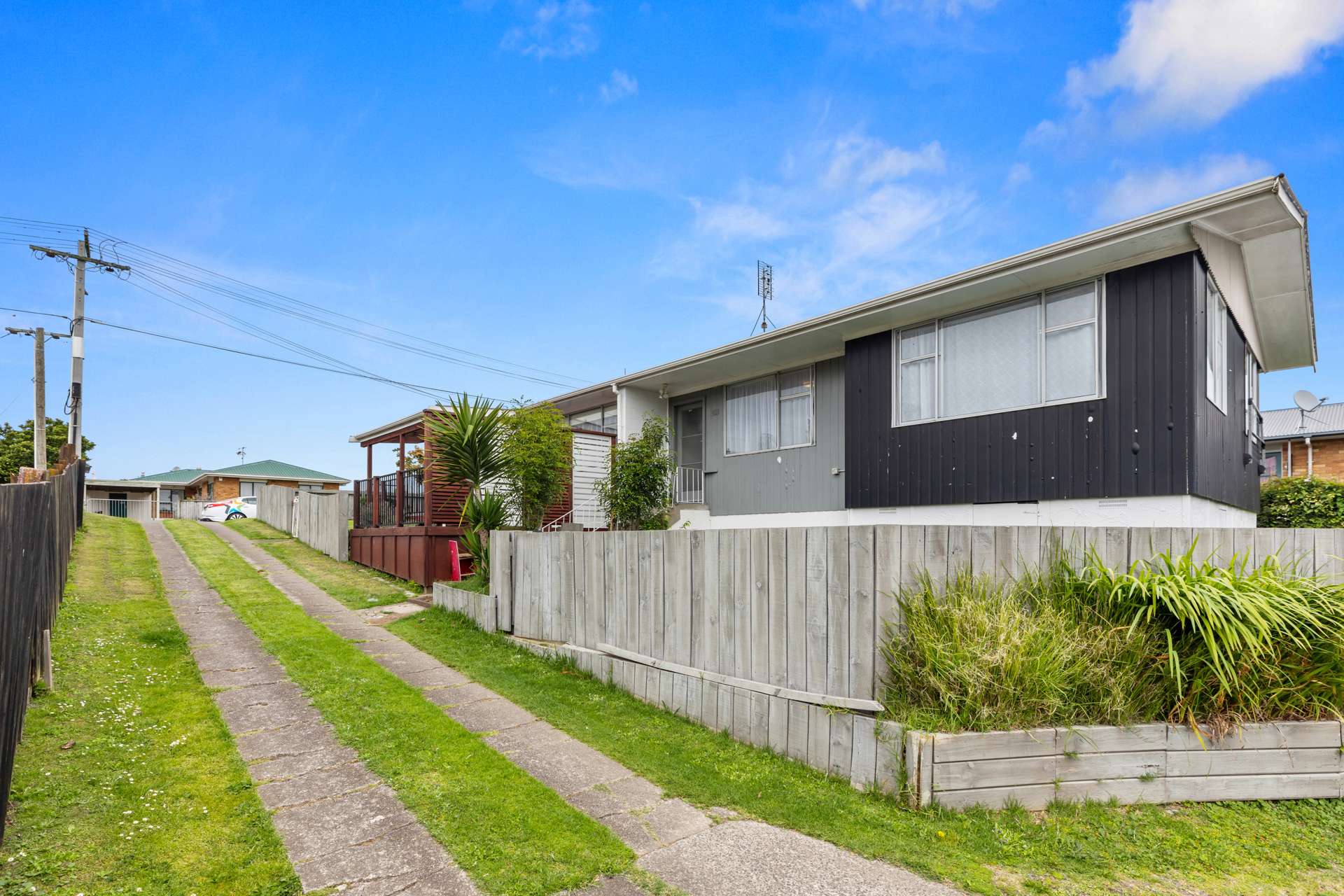 25b Linton Crescent Matua_0