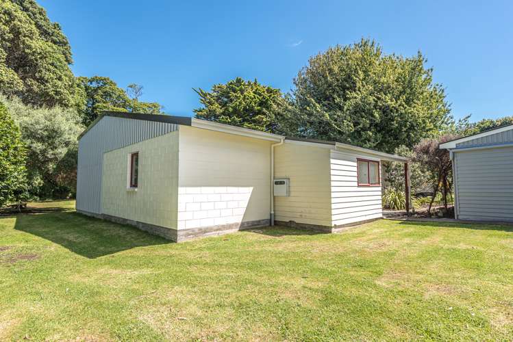 2 Mannington Road Otamatea_23