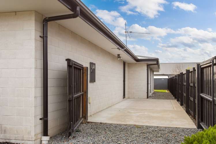 21 Oaks Drive Lincoln_5