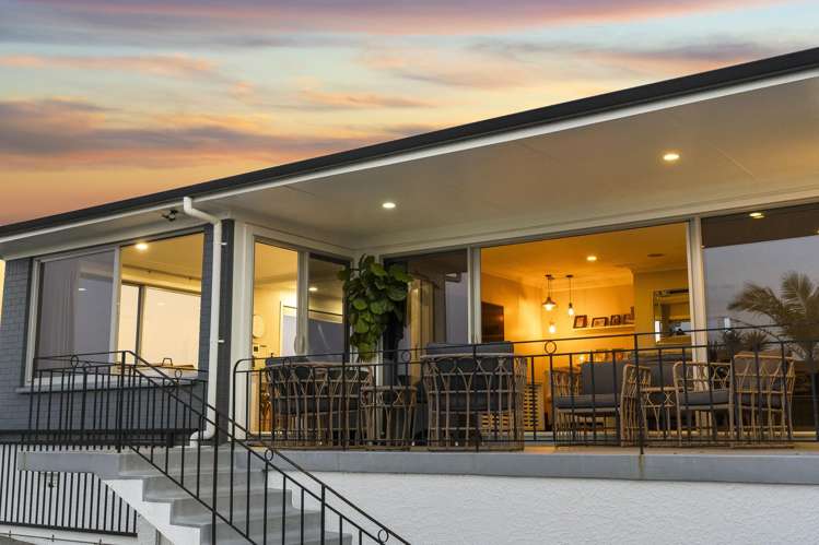 1 Karaka Road Beachlands_25