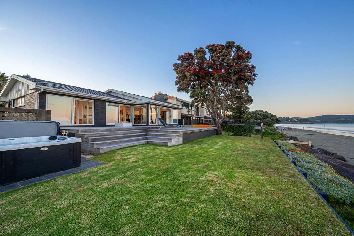 305 Hibiscus Coast Highway_3