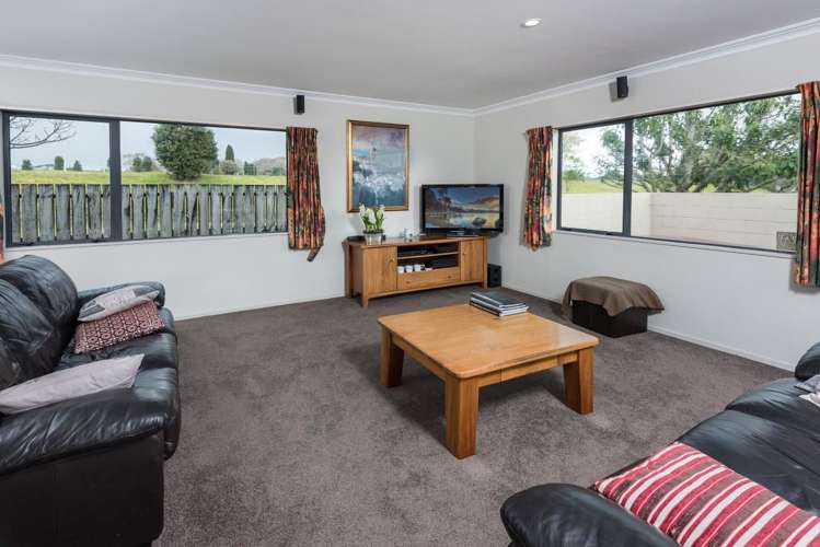 12 Cloverlea Walk Welcome Bay_2