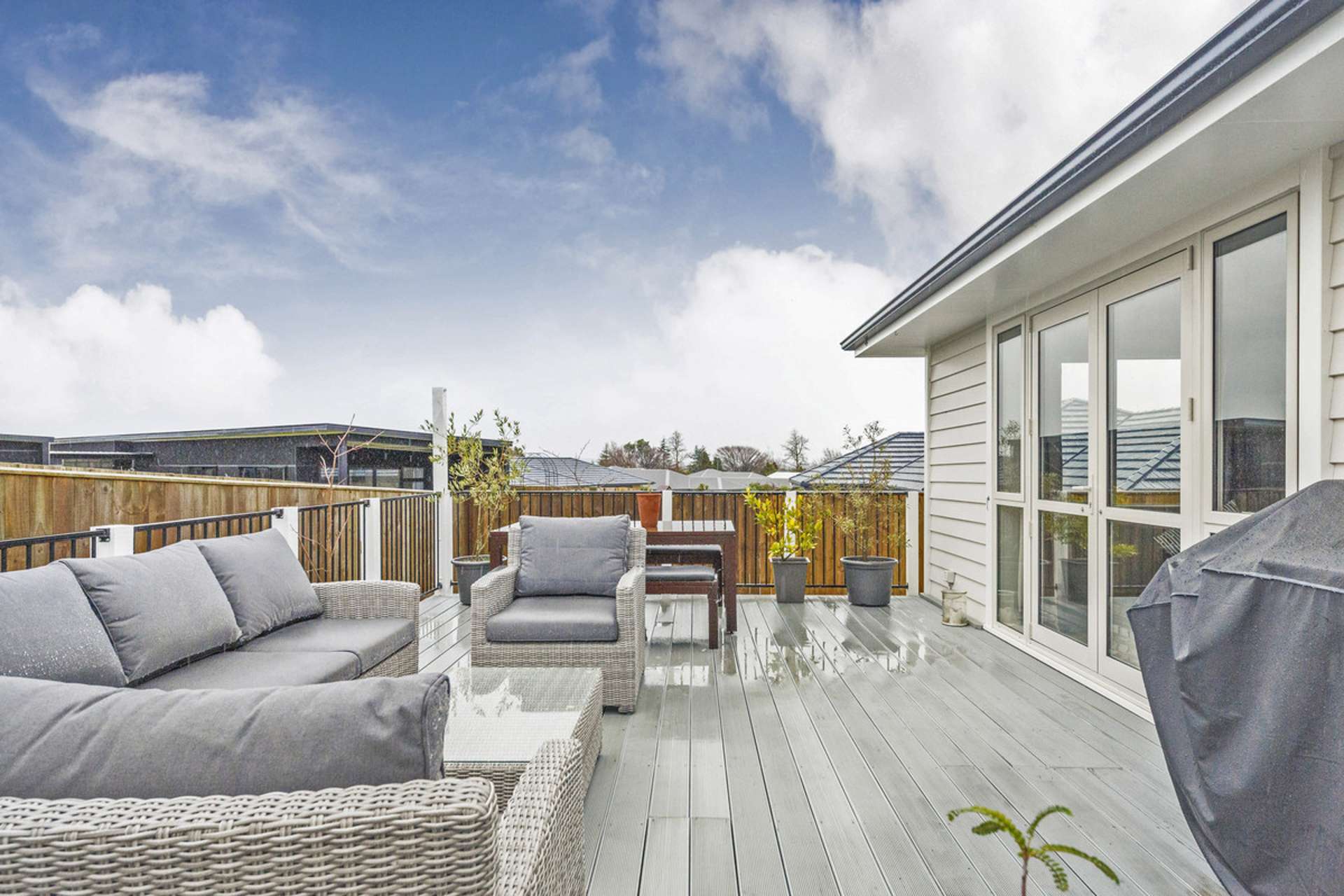 12 Poplar Grove Feilding_0