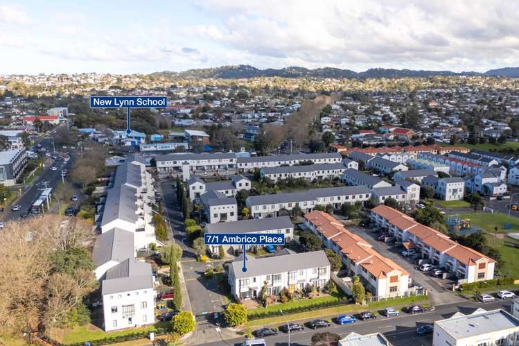 7/1 Ambrico Place New Lynn_11