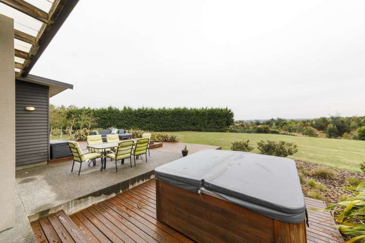 47 Polson Hill Drive Aokautere_12