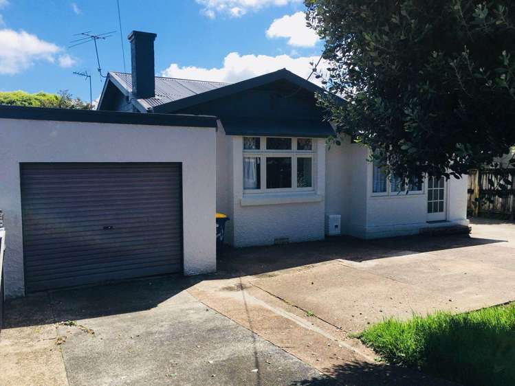 27 Rimu Street New Lynn_10