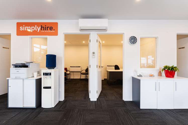 300 Kaikorai Valley Road Bradford_10