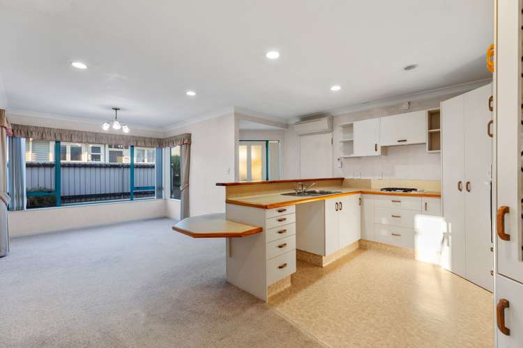 36a Emmett Street Greerton_11