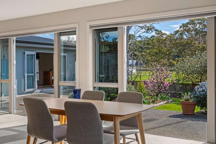 4 Weka Place Picton_11