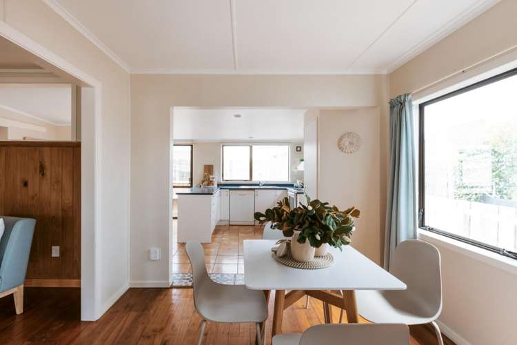 240a Range Road Papamoa_16