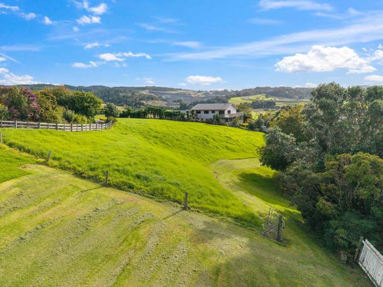 30 Toetoe Road Otaika_13