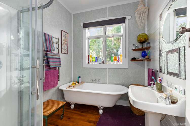 348 Gleeson Road Pollok_16