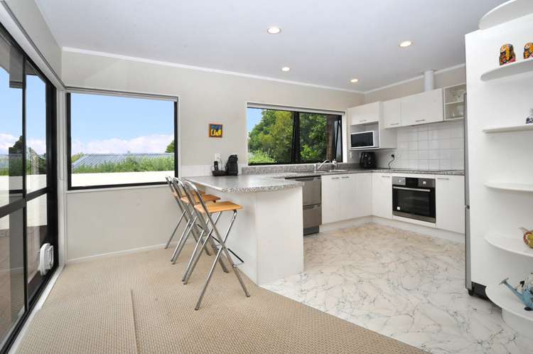 2/56 Potter Avenue Northcote_4