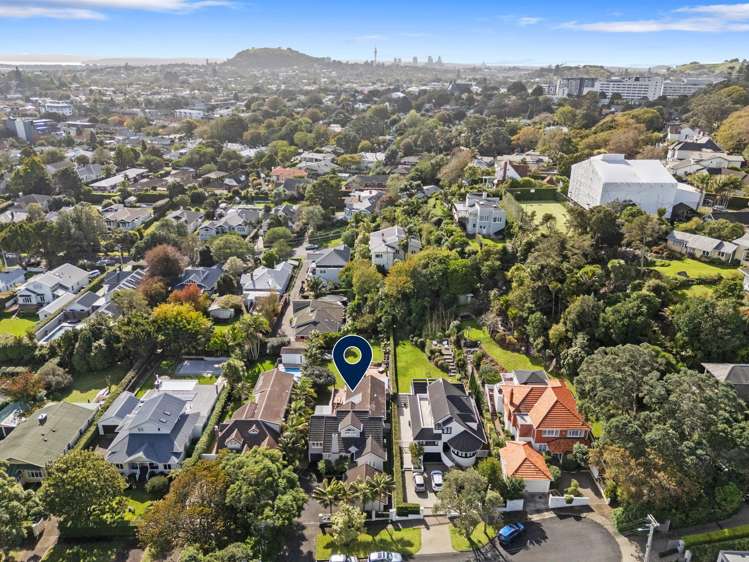 26 Gladwin Road Epsom_32