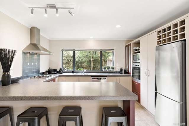 6 Ashkirk Place Wattle Downs_4