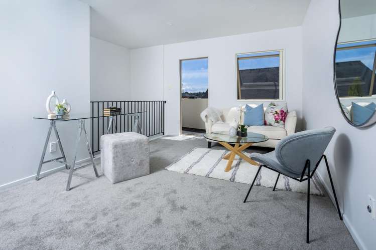 78 Medallion Drive Oteha_7