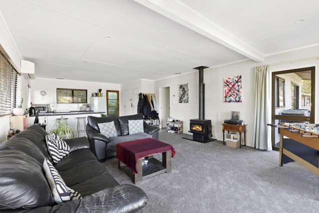 Flat 2/100 Cambria Street The Wood_3