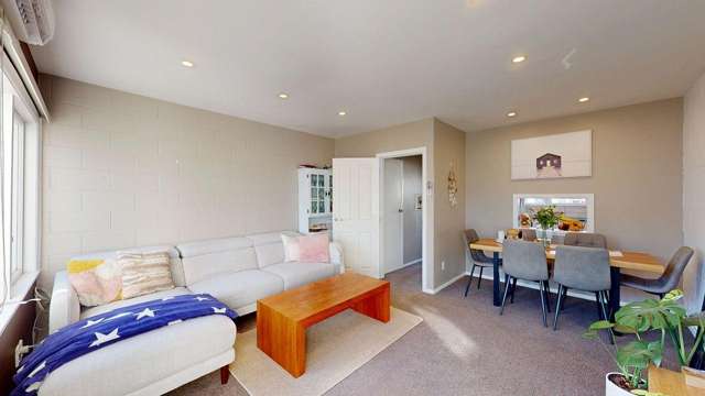 2/6 Keys Street 11306_3