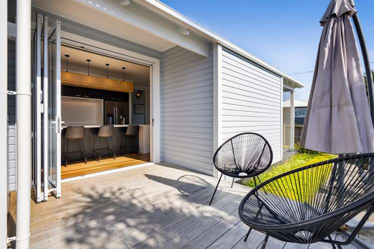 17 Mount Edgcumbe Street New Plymouth_12