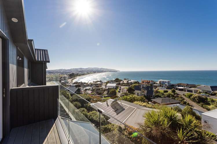 66 Cliffs Road St Clair_35